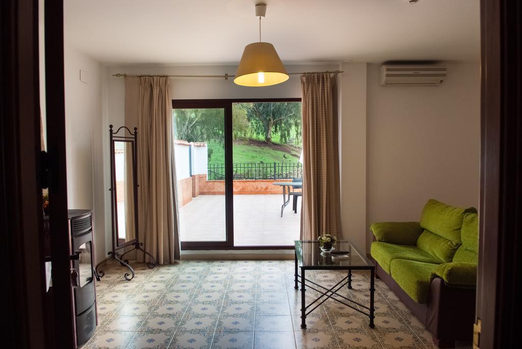 Apartamentos La Venta Del Charco Cardeña Δωμάτιο φωτογραφία