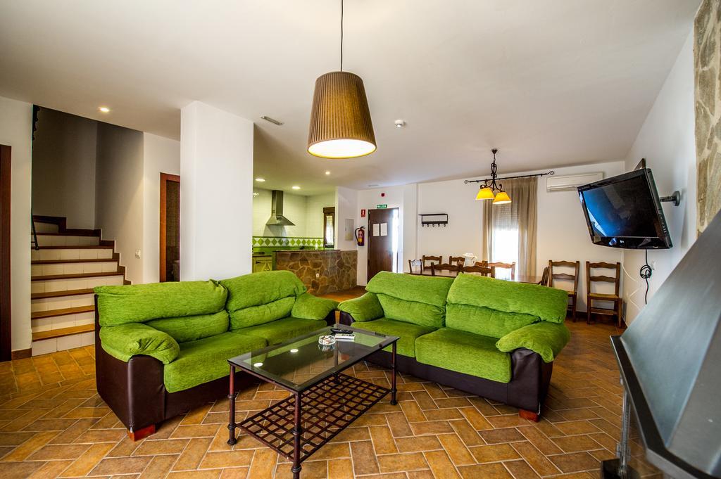 Apartamentos La Venta Del Charco Cardeña Δωμάτιο φωτογραφία