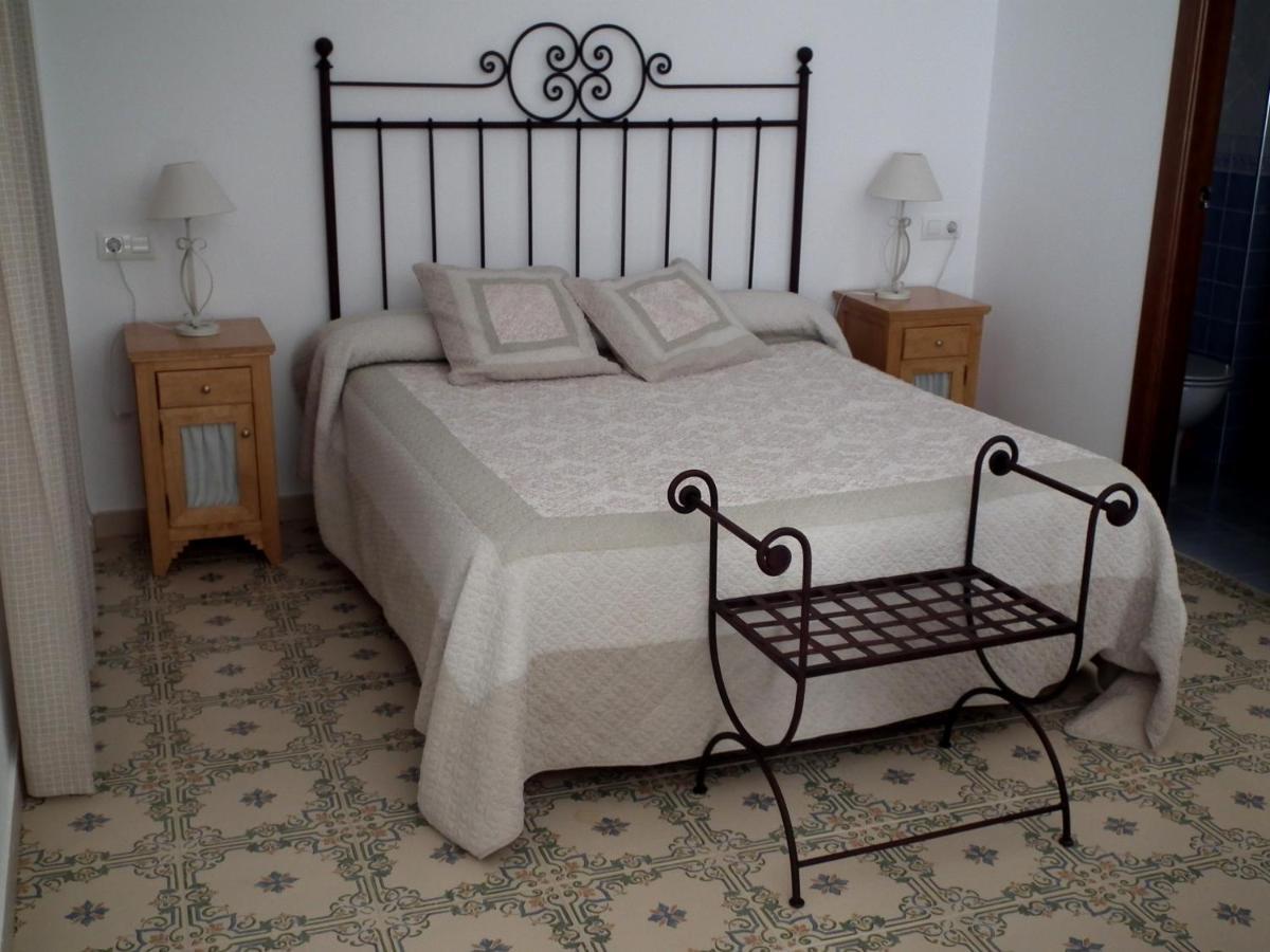 Apartamentos La Venta Del Charco Cardeña Εξωτερικό φωτογραφία